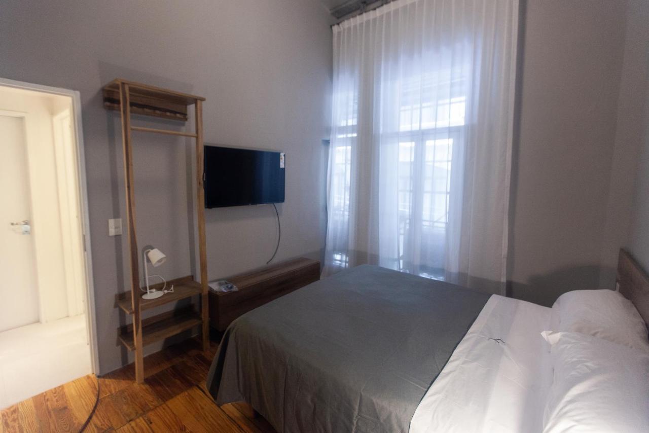 Franca City Hostel Buenos Aires Esterno foto